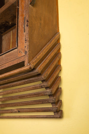 Wooden Vintage Wall Showcase